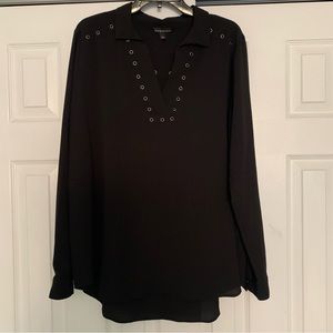 Rock & Republic Blouse Women's Size XL Pop Over Black Grommets Long Sleeves